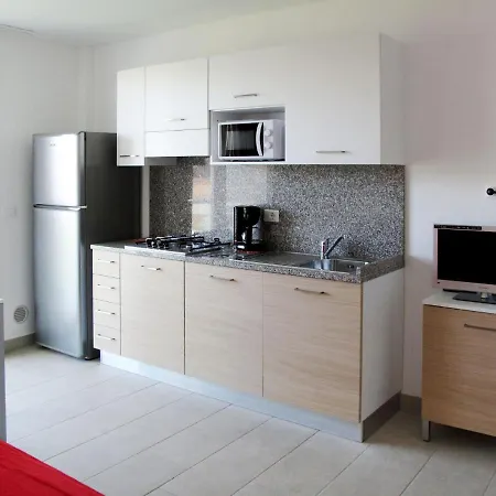 Apartamento Fiore-2 By Interhome