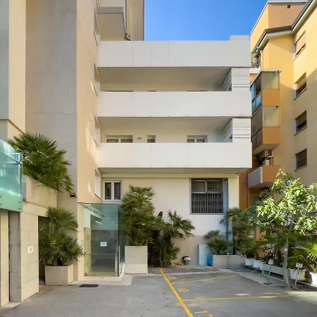 Fiore-2 By Interhome דירה *